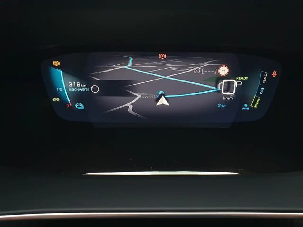 Peugeot e-2008