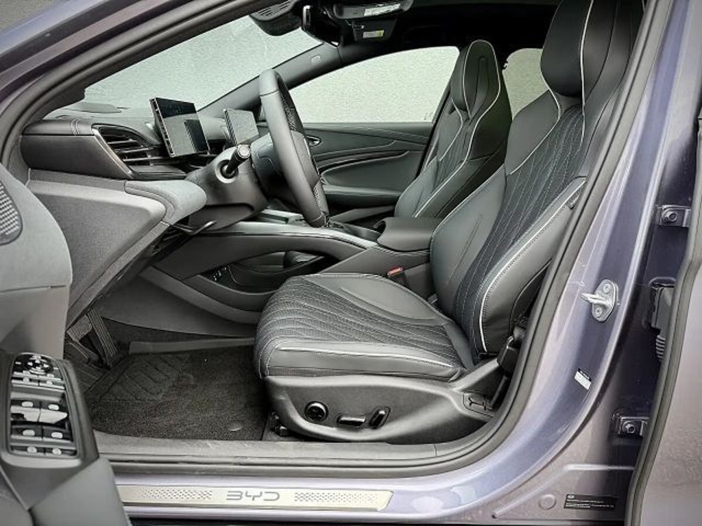 BYD Seal