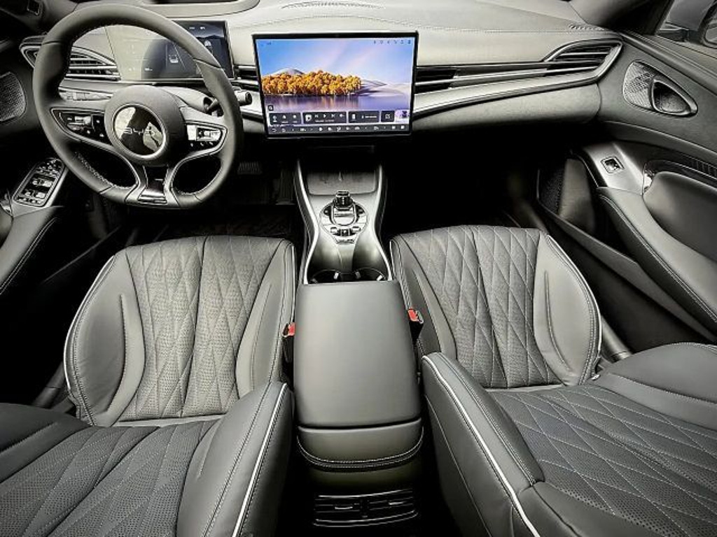 BYD Seal