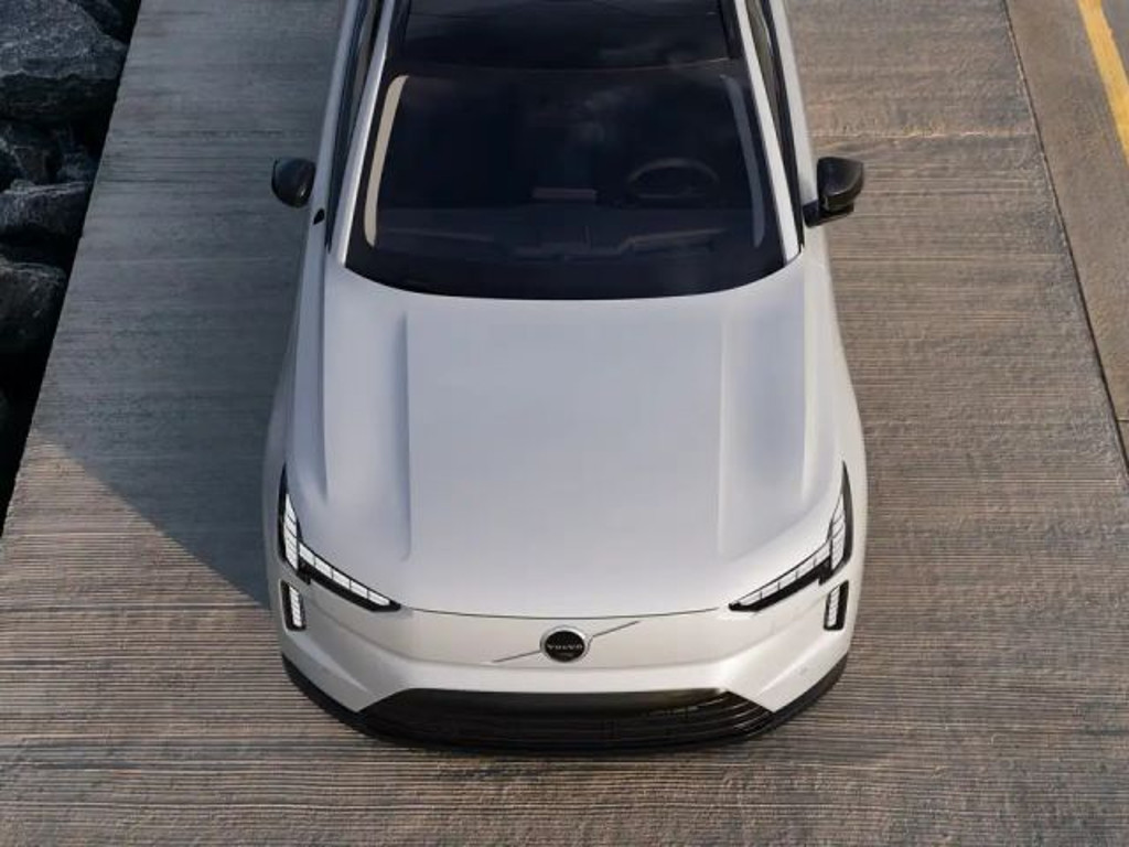 Volvo EX90