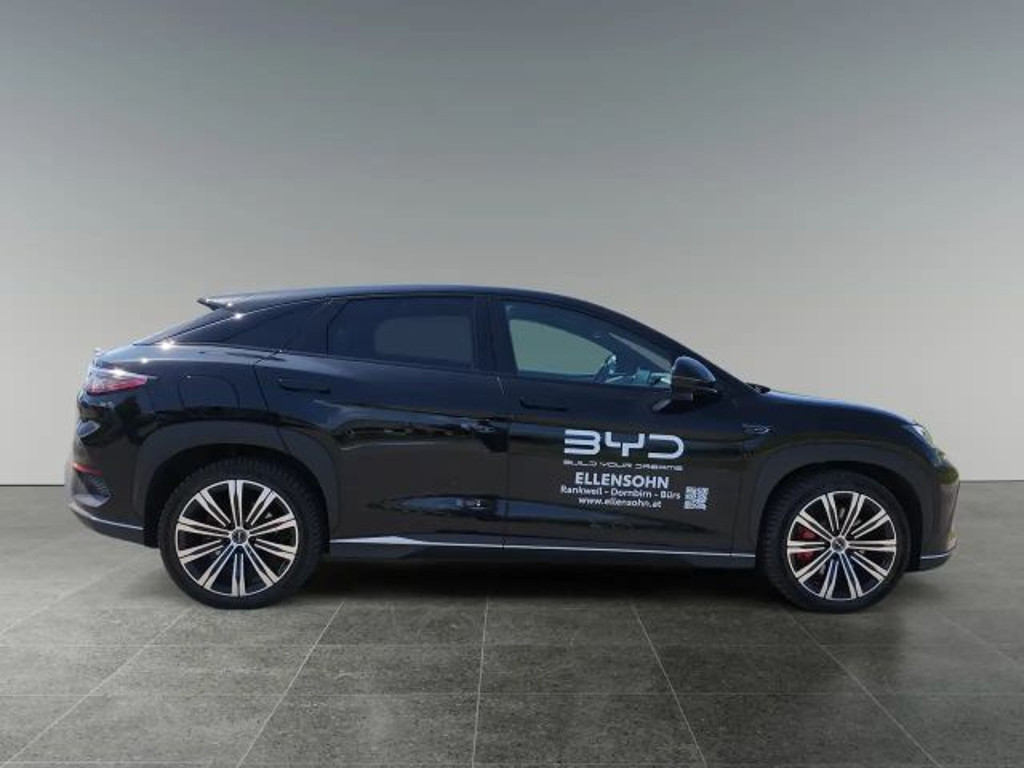 BYD Sealion 7