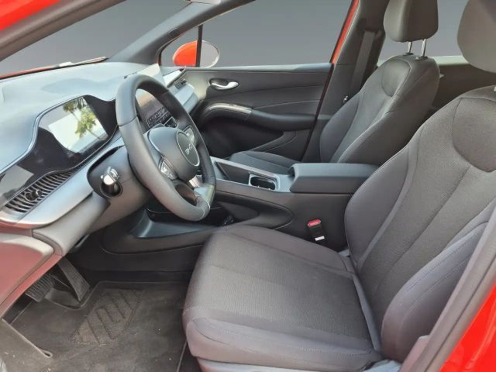 BYD Dolphin G