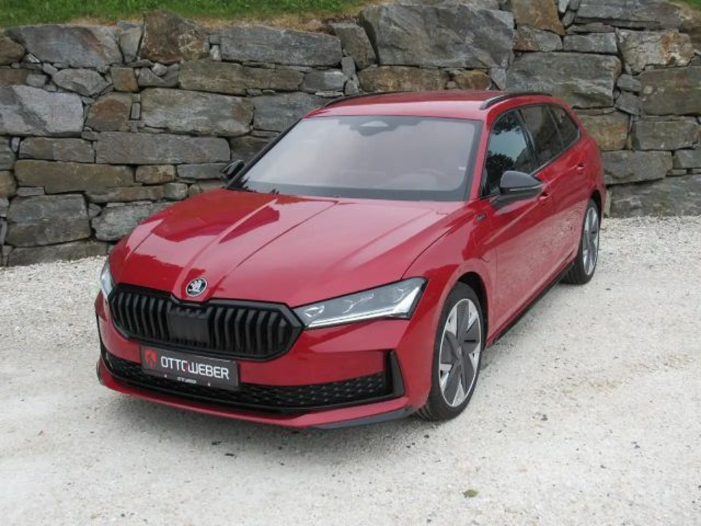 Skoda Superb Combi Sportline iV 1.5 TSI