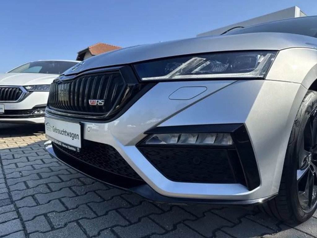 Skoda Octavia Combi RS iV