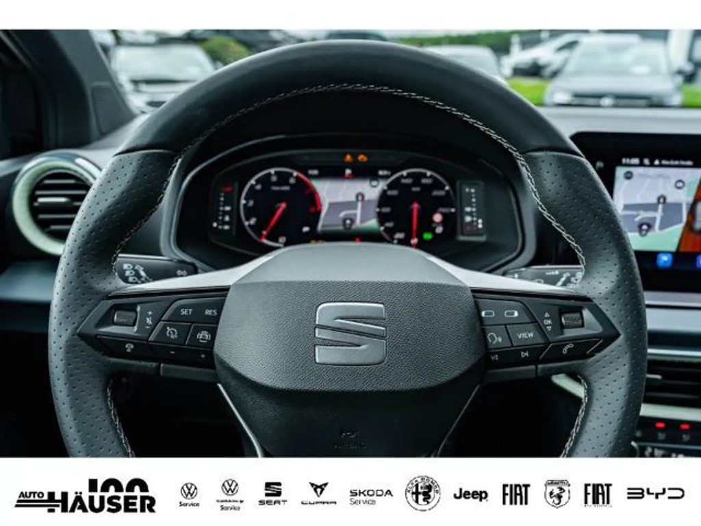 Seat Arona