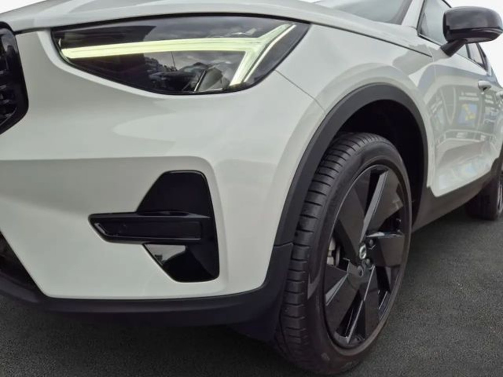 Volvo XC40 Plus