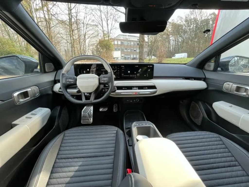 Kia EV4