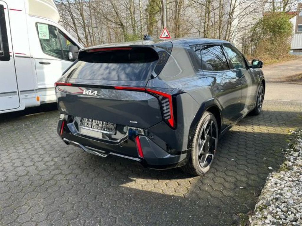 Kia EV4