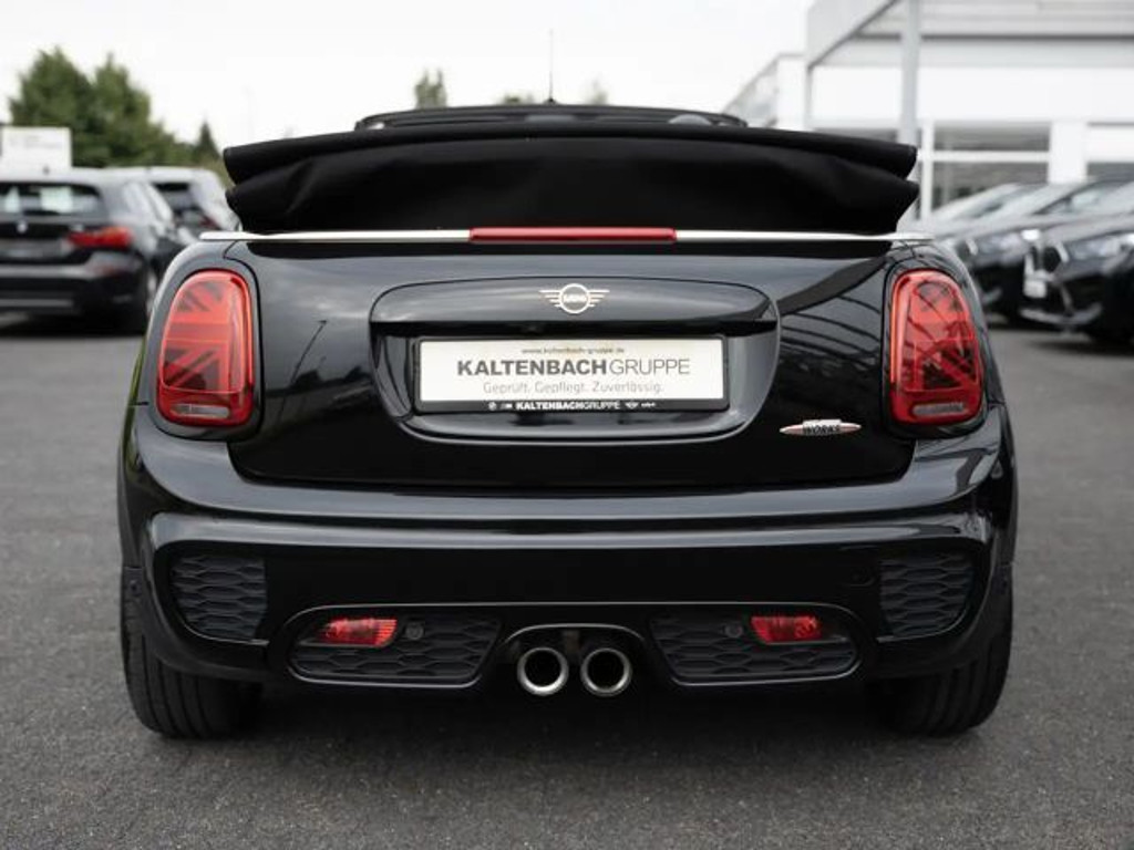 Mini John Cooper Works Cabrio