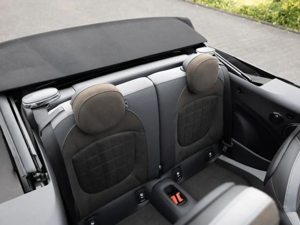 Mini John Cooper Works Cabrio
