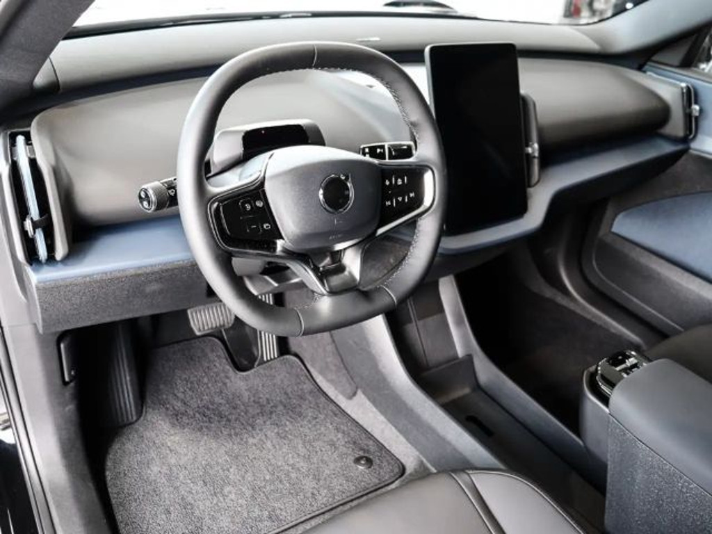 Volvo EX30