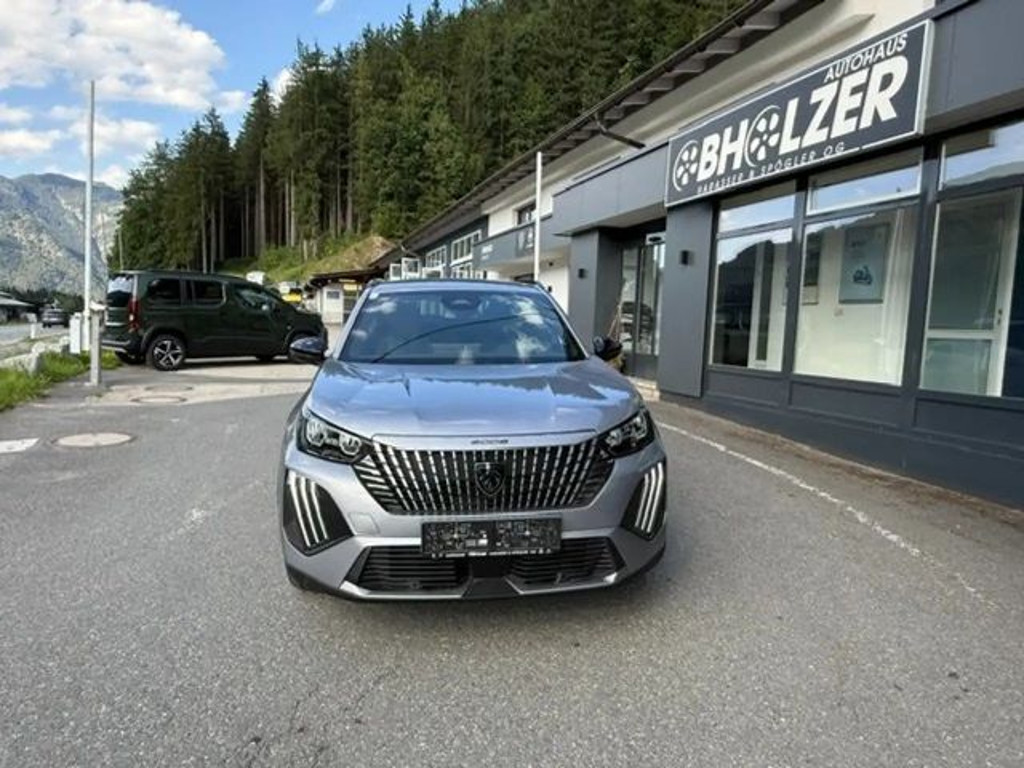 Peugeot e-2008