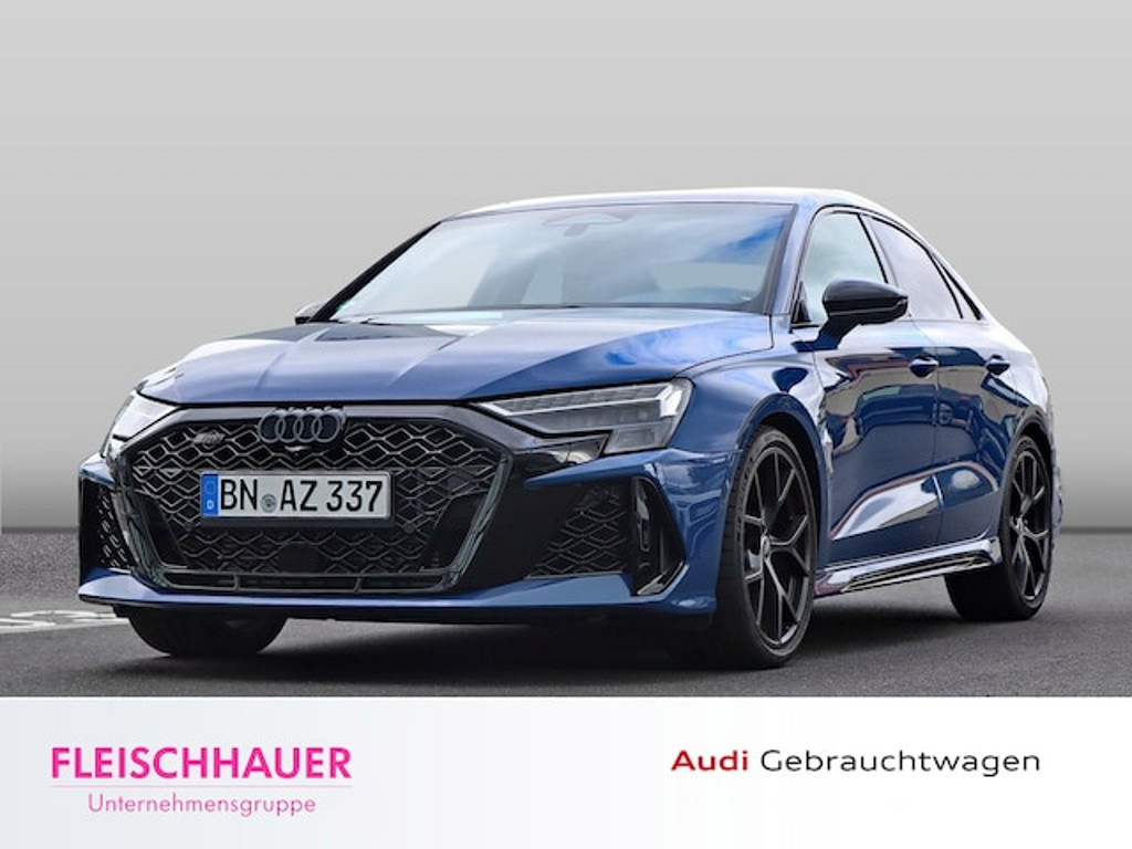 Audi RS3 Sedan Quattro S-Tronic