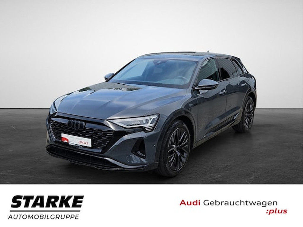 Audi Q8 e-tron Quattro 50