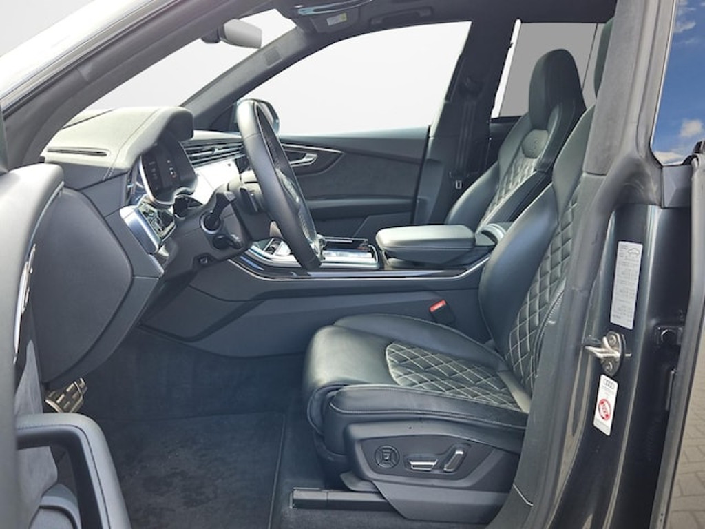 Audi SQ8