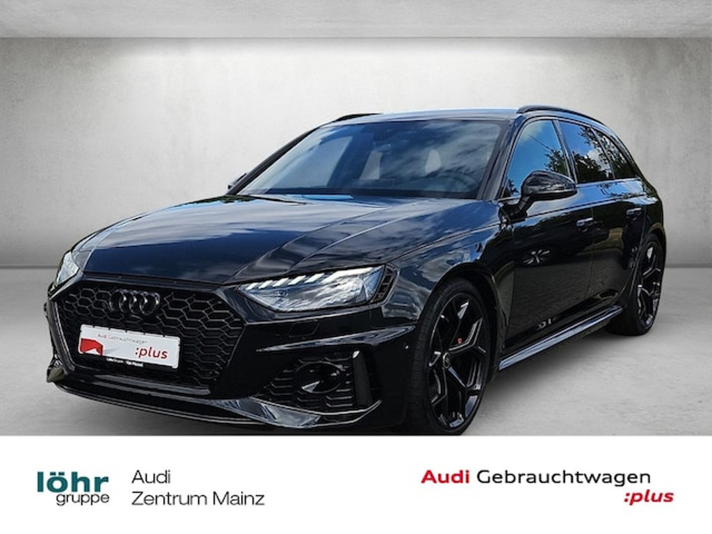 Audi RS4 Avant Quattro