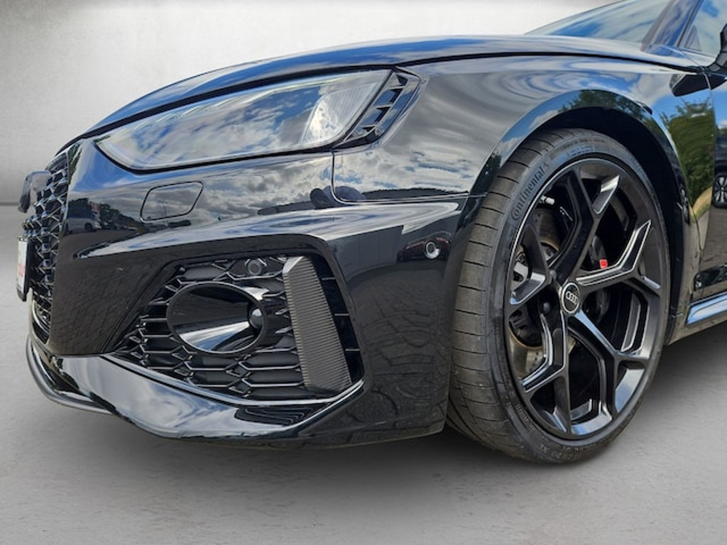 Audi RS4
