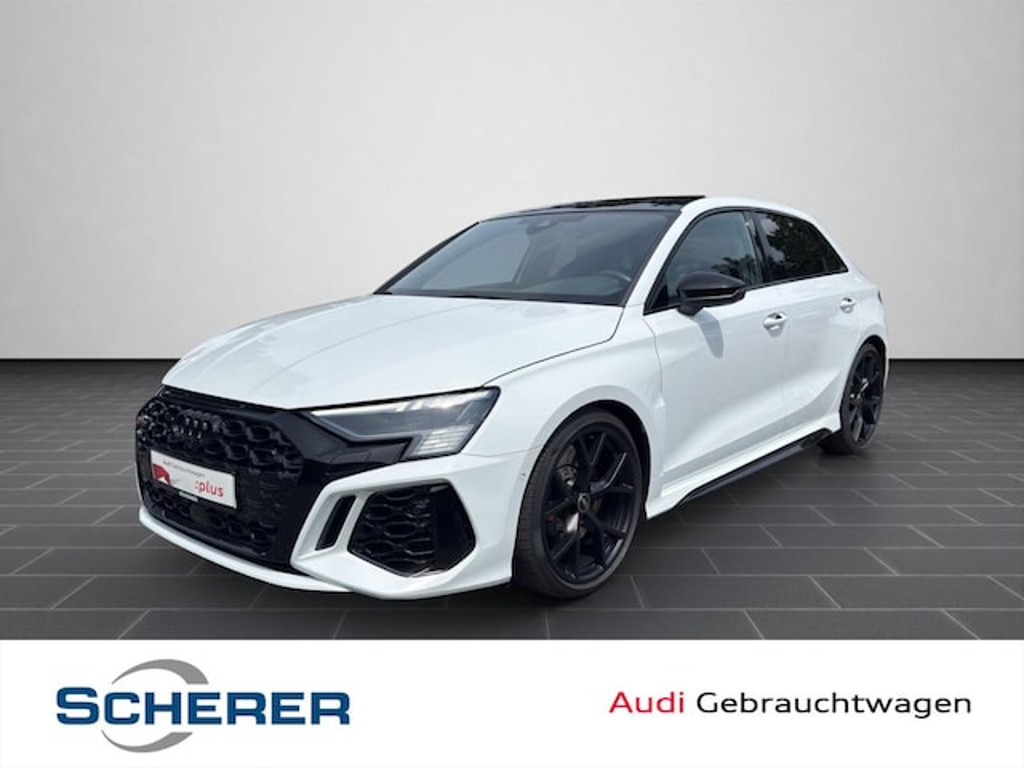 Audi RS3 Sportback Quattro S-Tronic