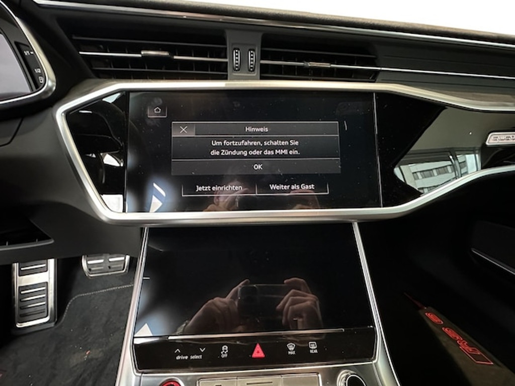 Audi A6 e-tron