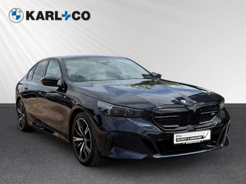 BMW i5