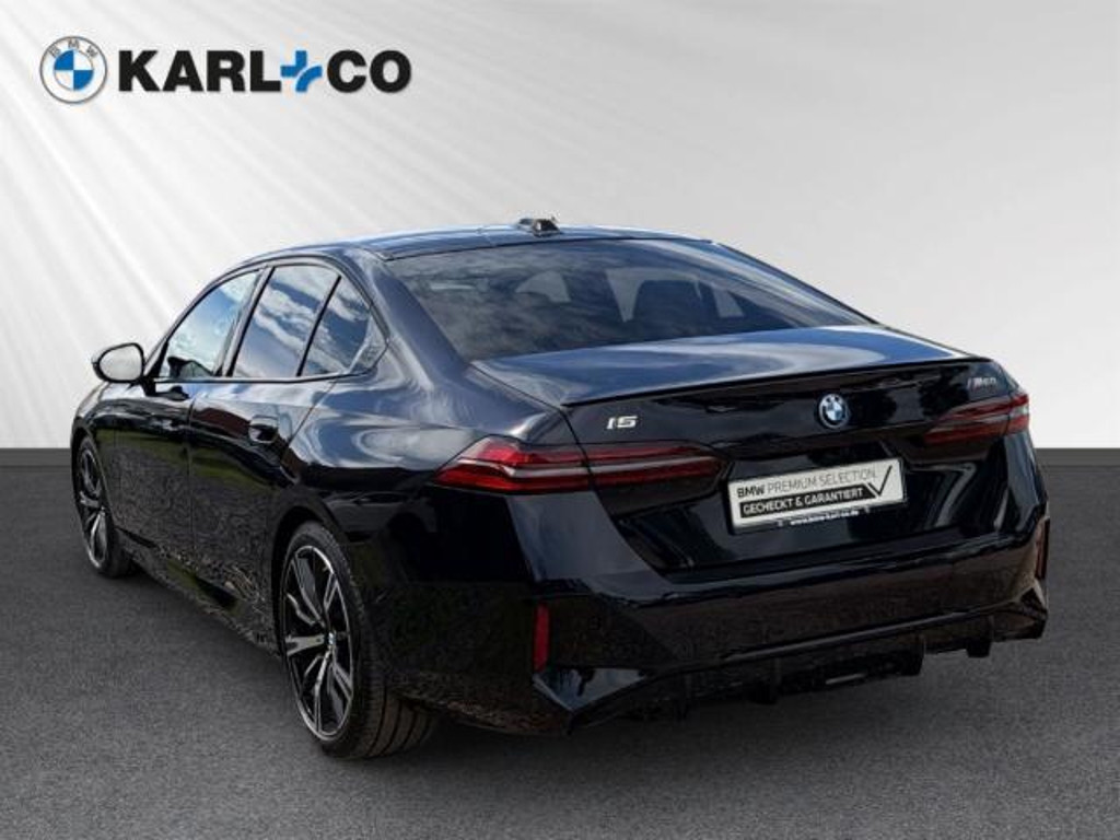 BMW i5