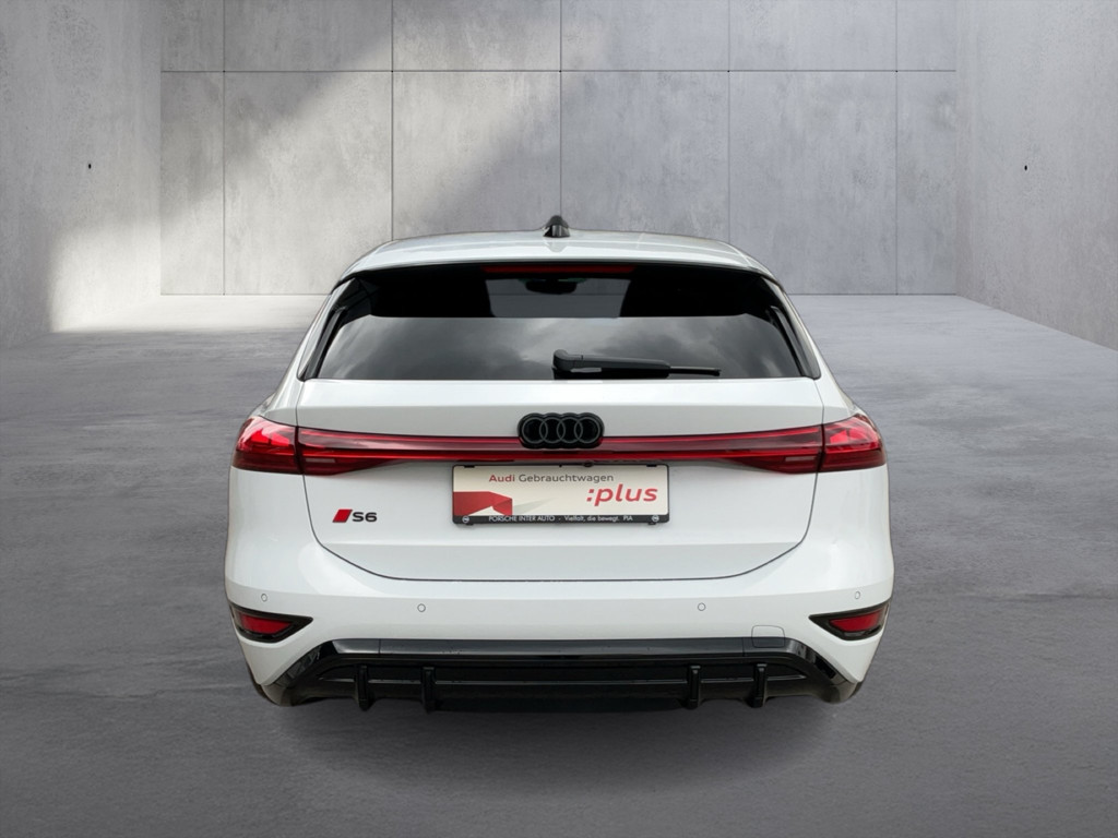 Audi S6 e-tron