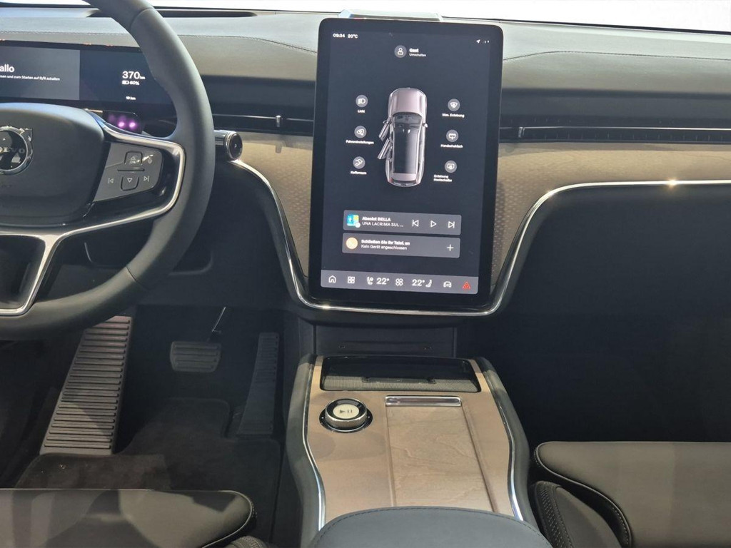 Volvo EX90