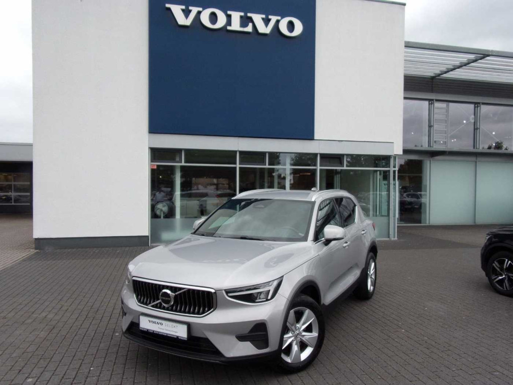 Volvo XC40 Plus Bright