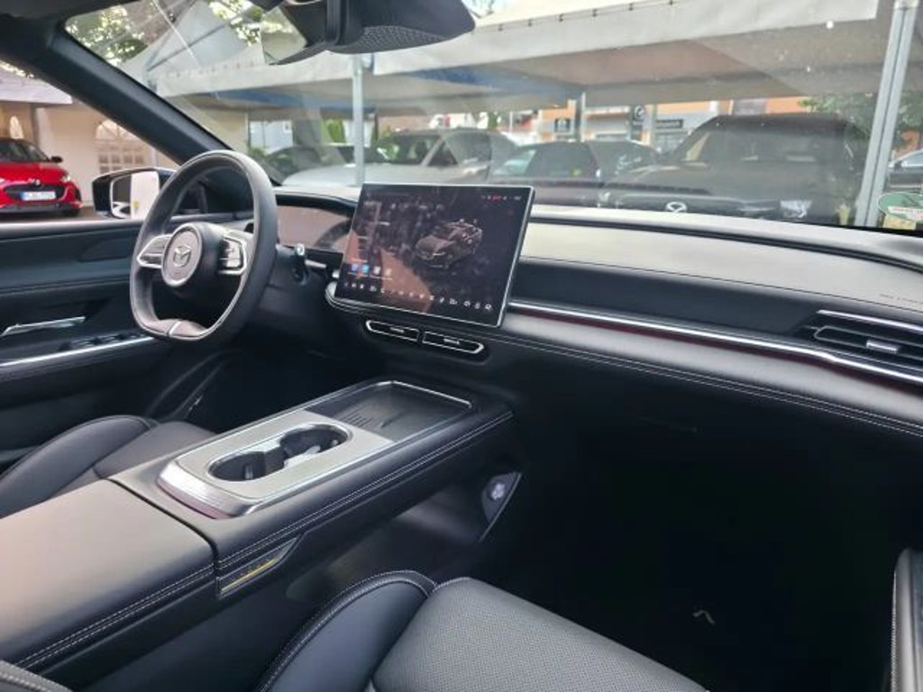 Mazda 6e