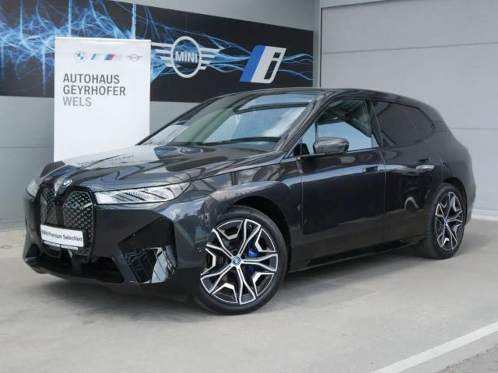 BMW iX xDrive40