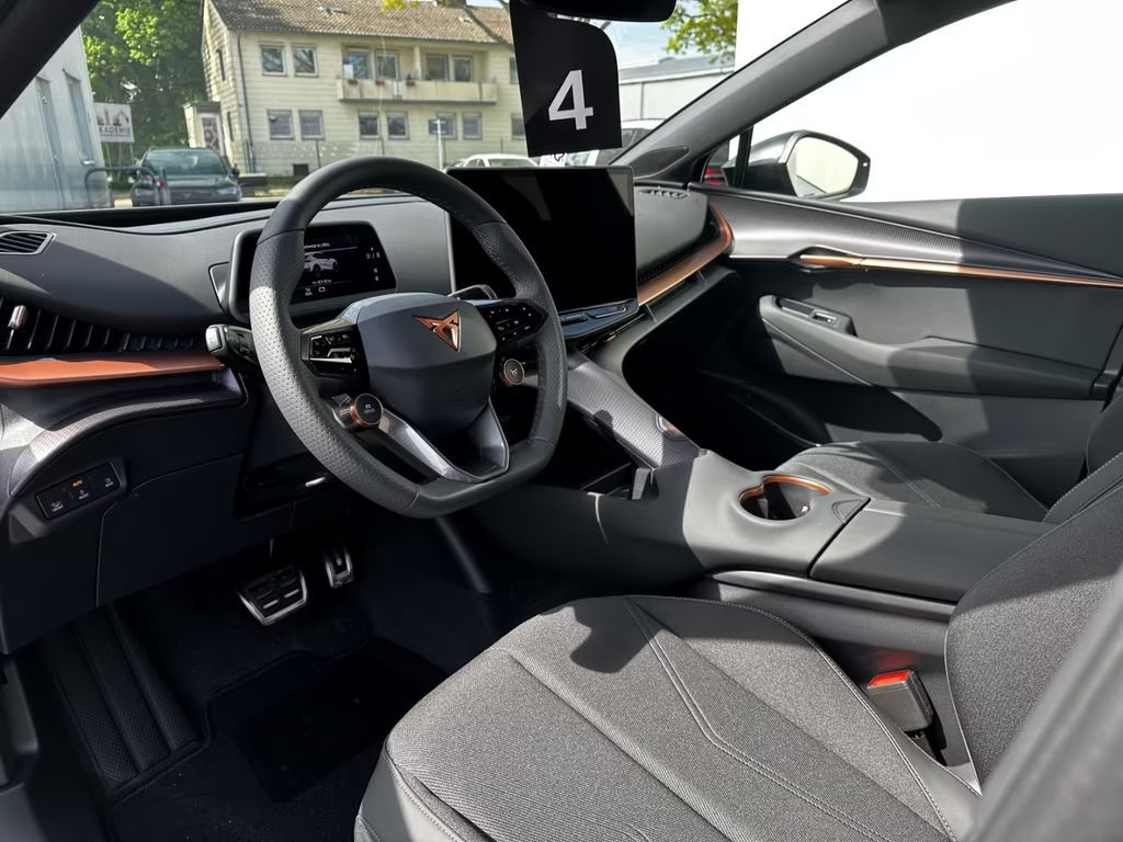 Cupra Tavascan