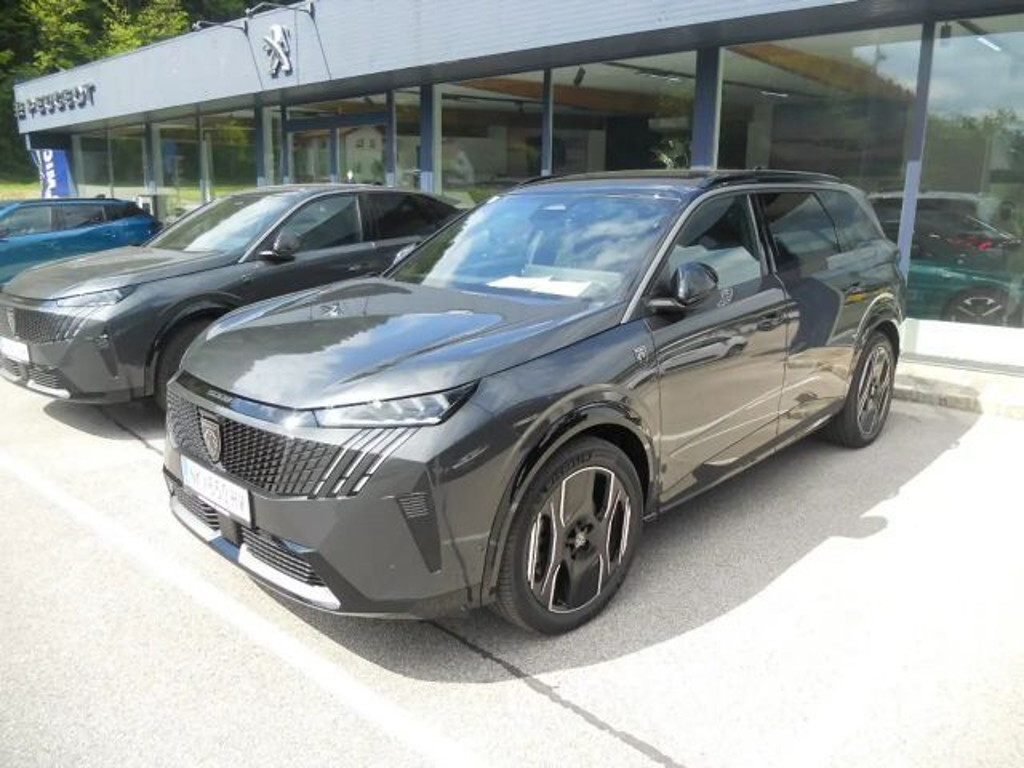 Peugeot E-5008