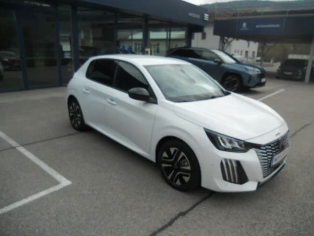 Peugeot e-208