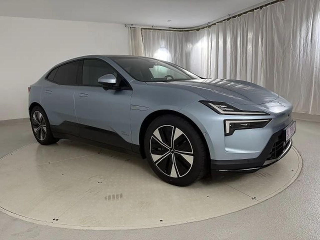 Polestar 4