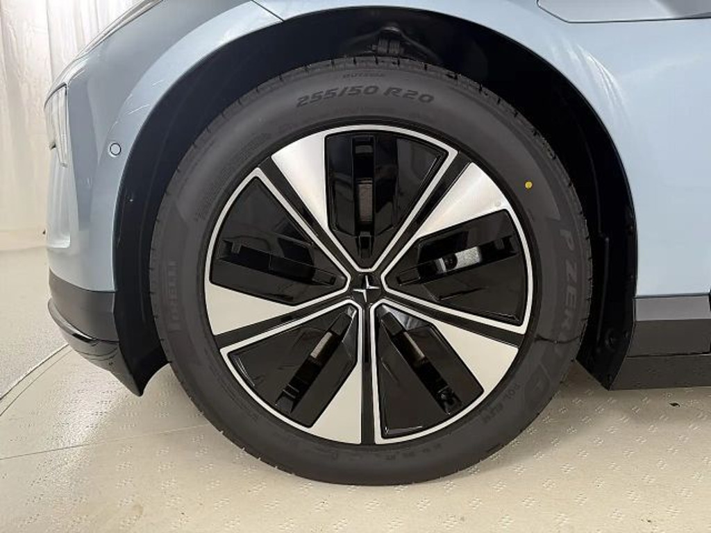 Polestar 4