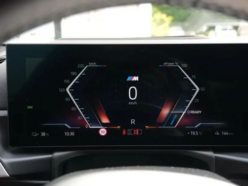 BMW i4
