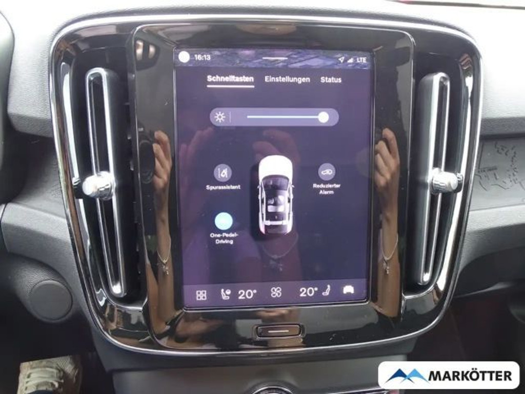 Volvo C40