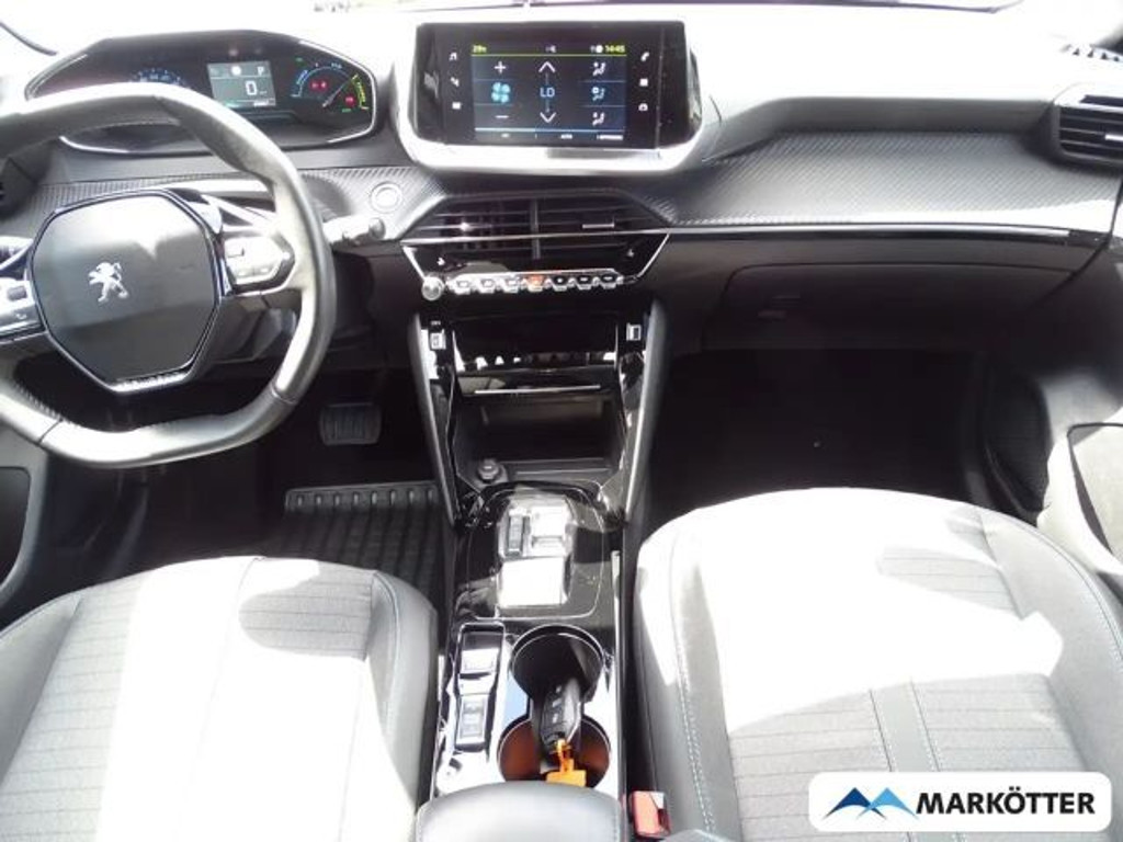 Peugeot e-208