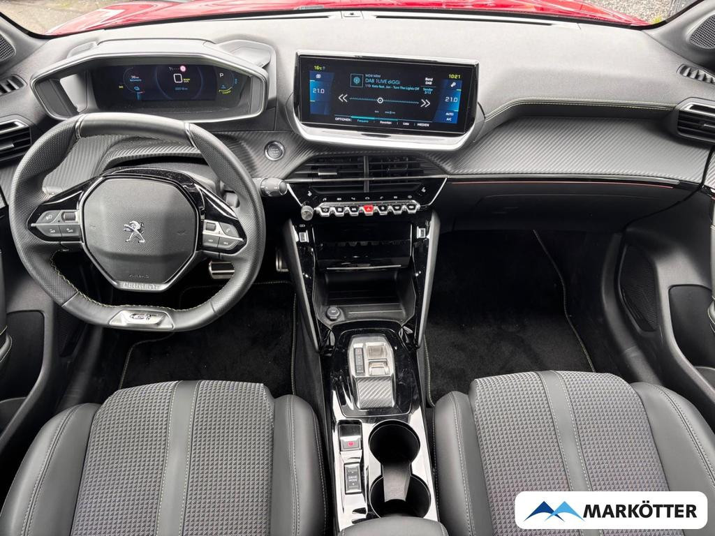 Peugeot e-208