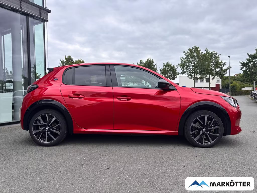 Peugeot e-208