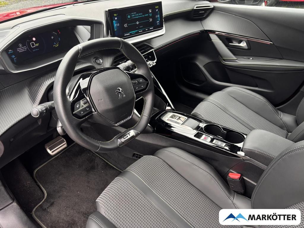 Peugeot e-208