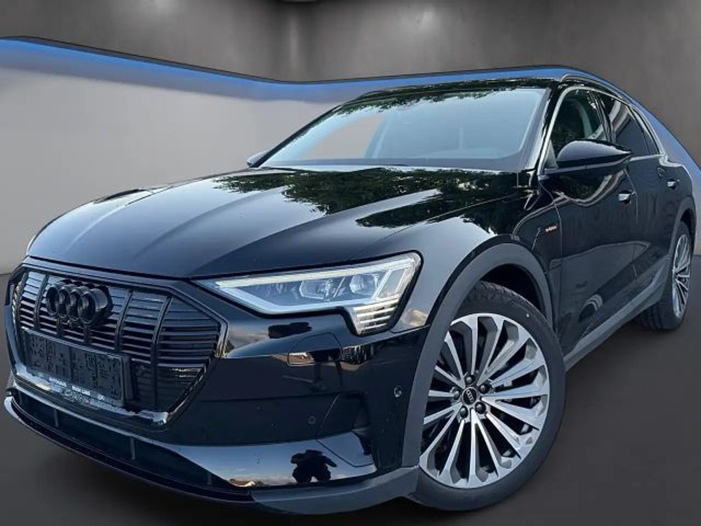 Audi e-tron Quattro Business 50