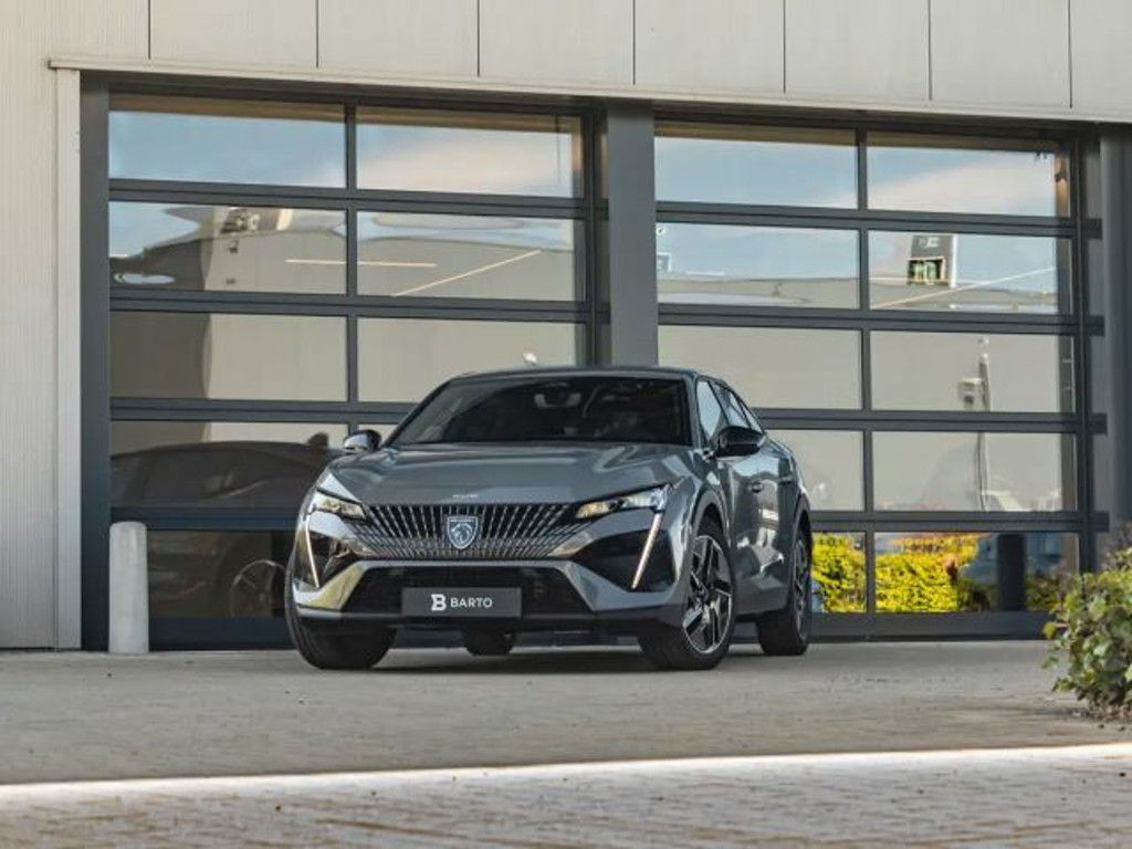 Peugeot 408 GT-Line Hybrid