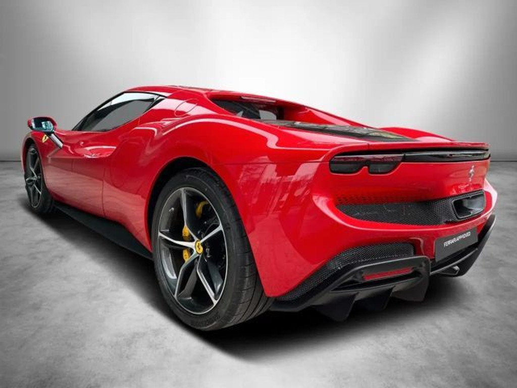 Ferrari 296