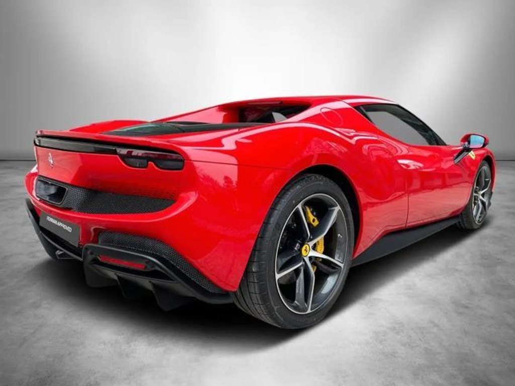 Ferrari 296