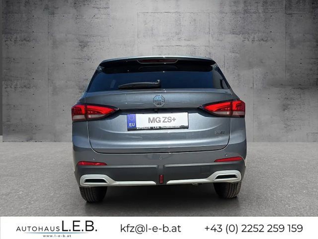 MG ZS