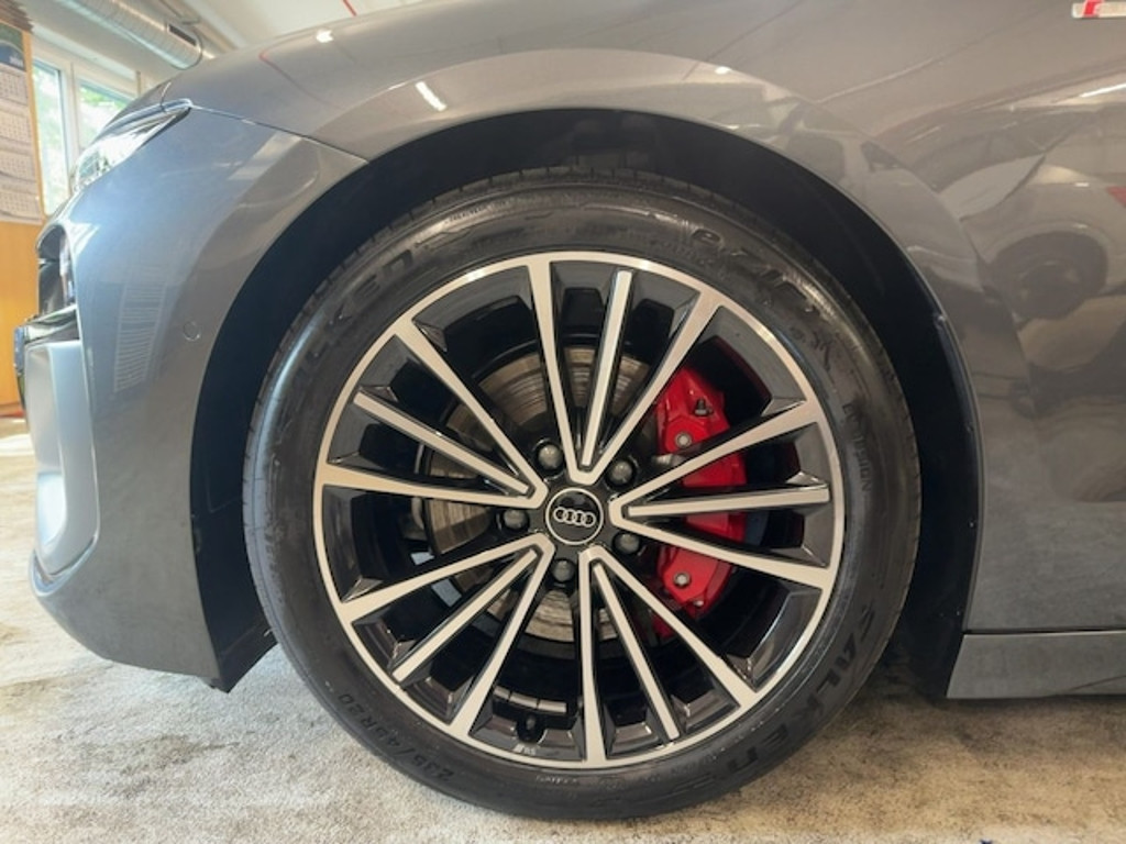 Audi A6 e-tron