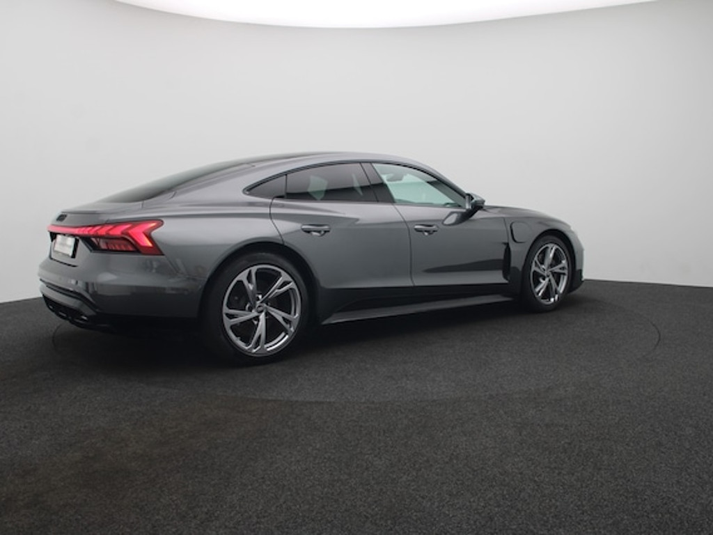 Audi e-tron GT
