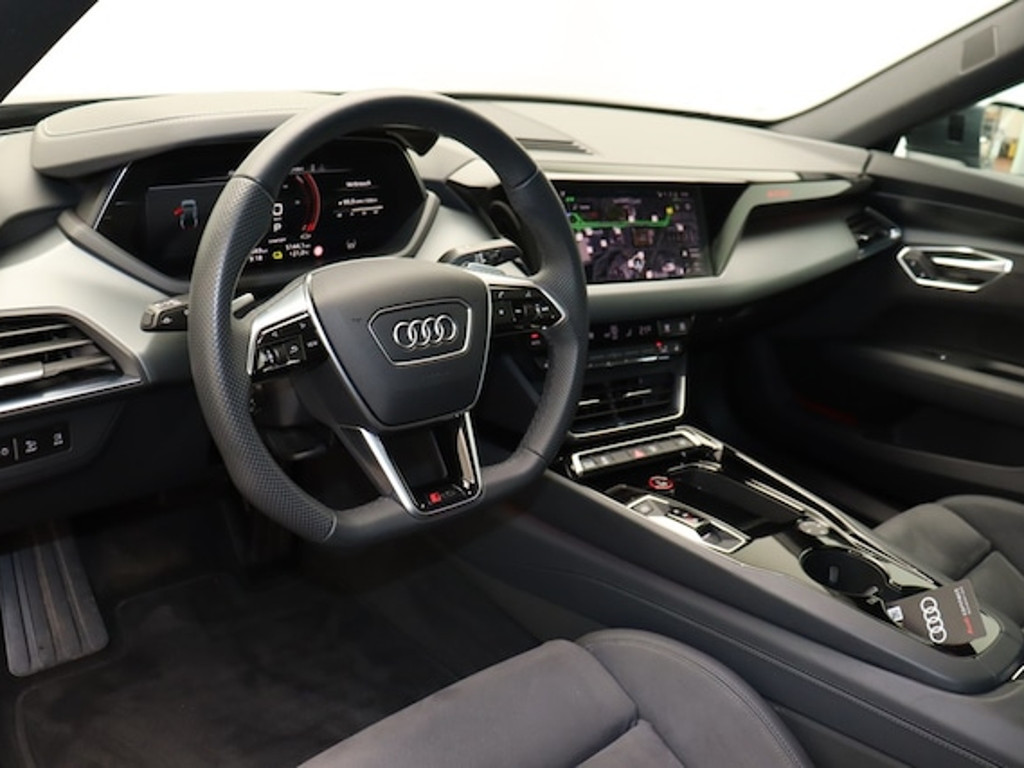 Audi e-tron GT