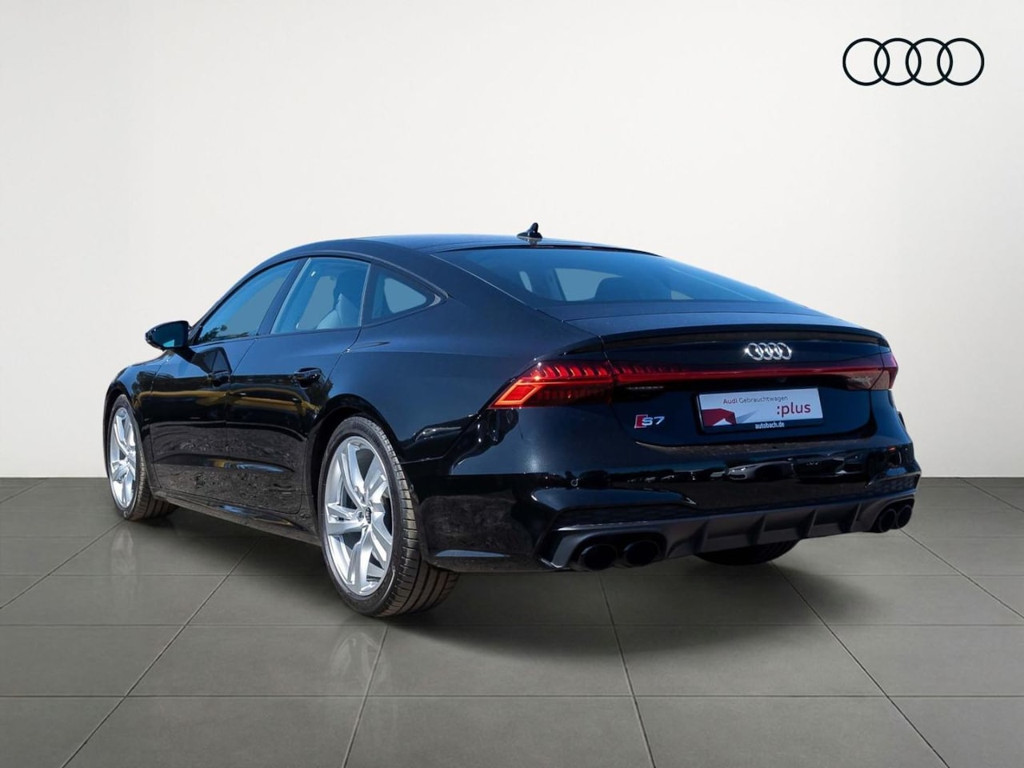 Audi S7